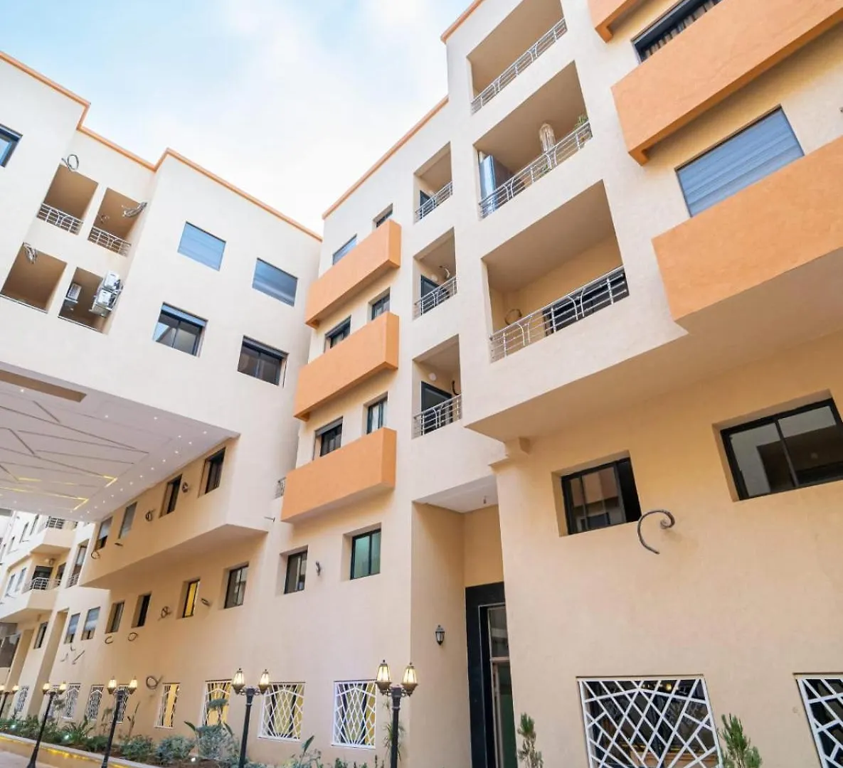 Luxueux Appartement Centre Ville Residence Privee Avec Piscine Marrakesh 0*,